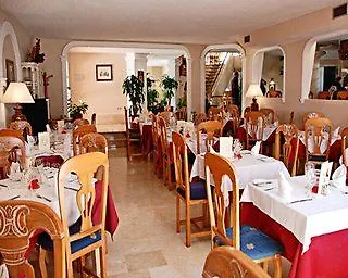 פואנגירולה Heritage Resorts At Matchroom